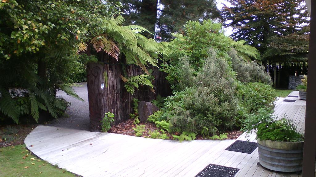 Creel Lodge Turangi Extérieur photo