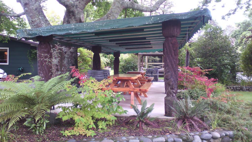 Creel Lodge Turangi Extérieur photo